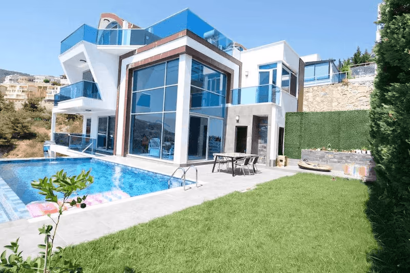 Купить Villa Bougainvillea — Аланья, Центр, Турция