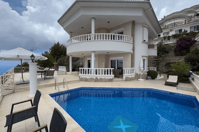 Купить Villa Cranberry — Аланья, Центр, Турция