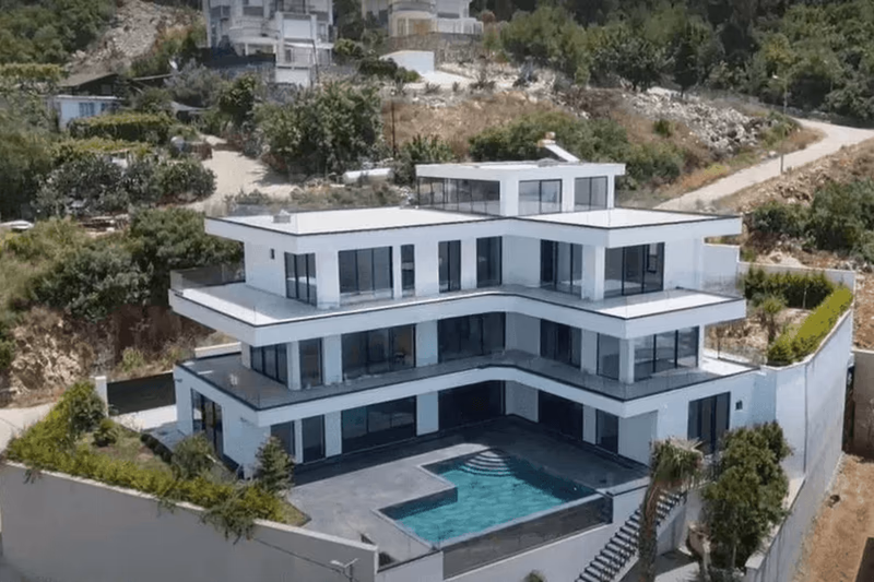Купить Villa Honeysuckle — Аланья, Центр, Турция